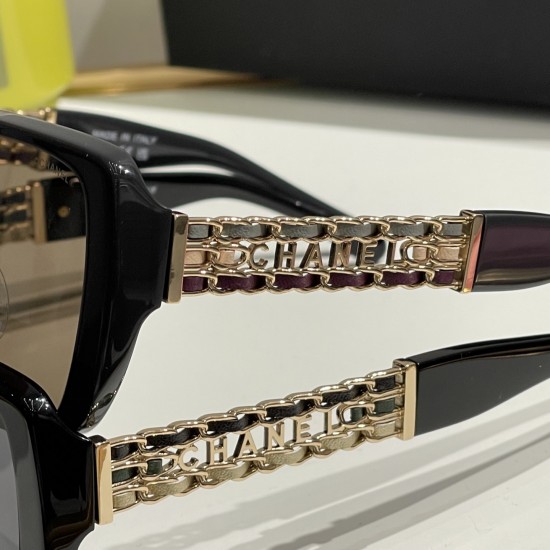 CHANEL