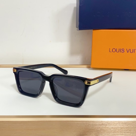 Louis Vuitton Louis Vuitton