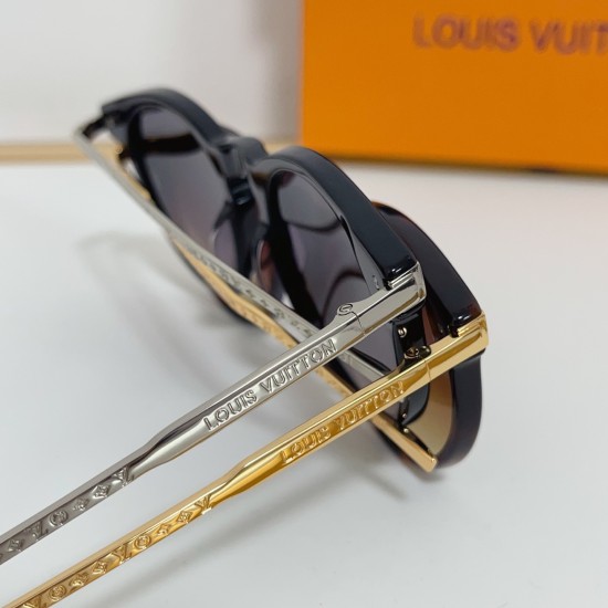 Louis Vuitton Louis Vuitton