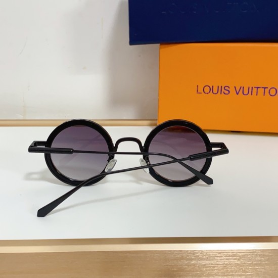 Louis Vuitton Louis Vuitton