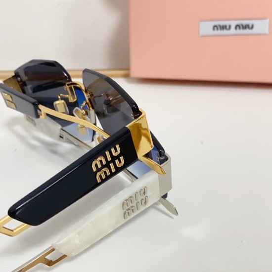 MiuMiu