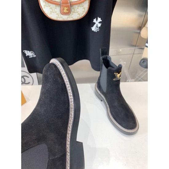 LV Boots