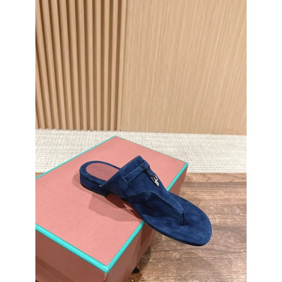  Loro Piana