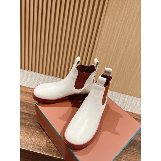  Loro Piana