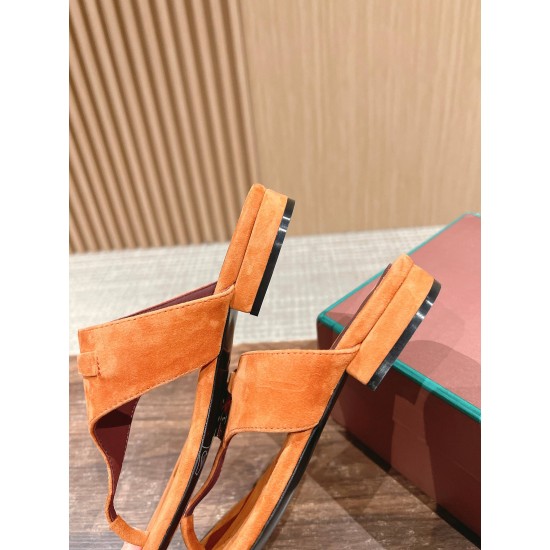  Loro Piana