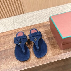  Loro Piana