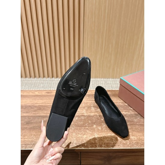  Loro Piana