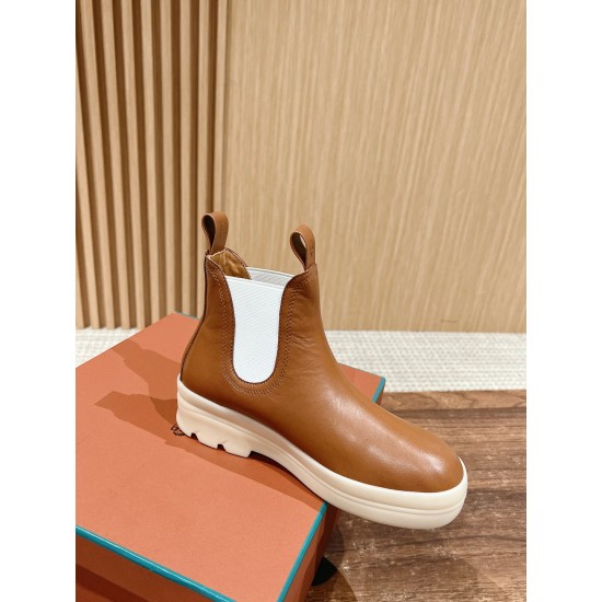  Loro Piana