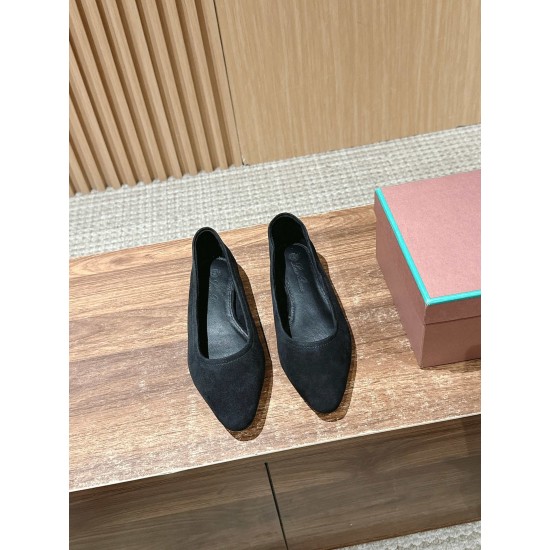  Loro Piana