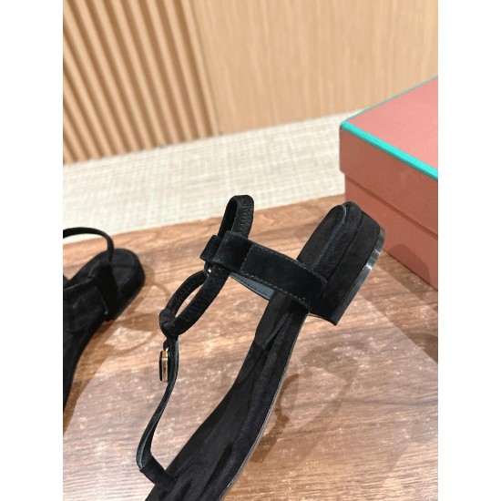  Loro Piana