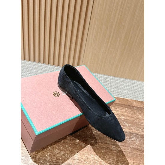  Loro Piana