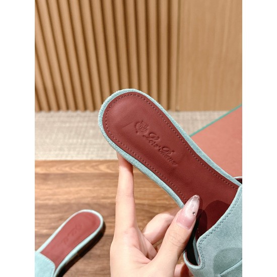 Loro Piana