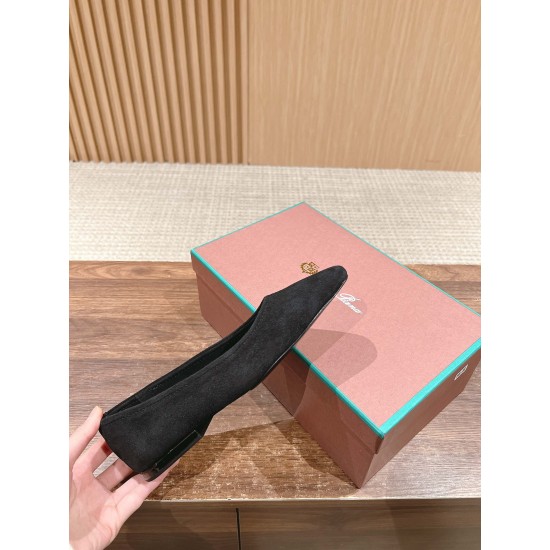  Loro Piana