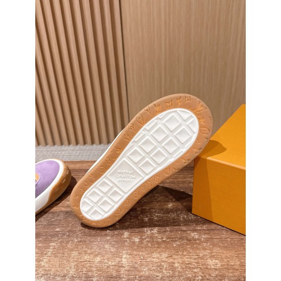 LV Trainer Sneaker