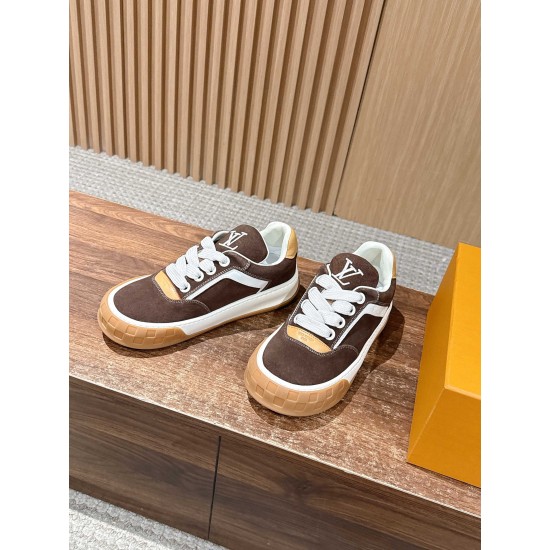 LV Trainer Sneaker