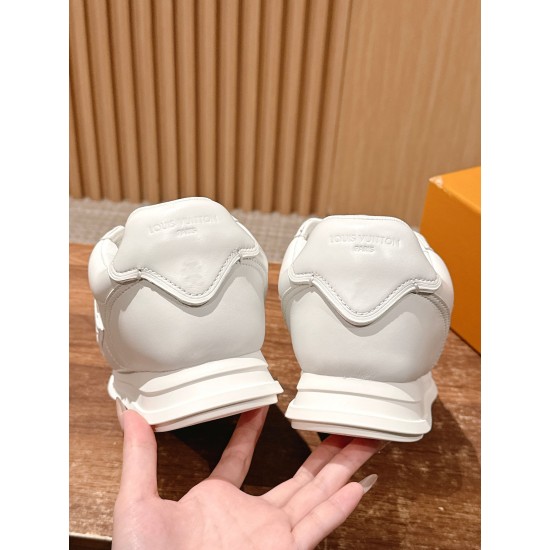 LV Trainer Sneaker