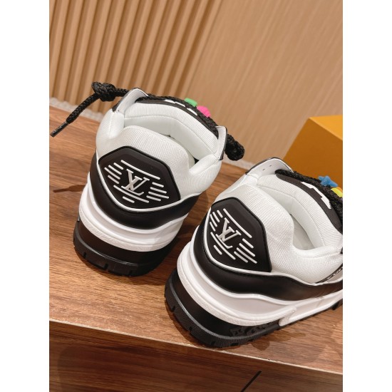 LV Trainer Sneaker