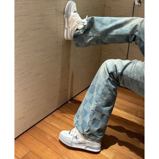LV Trainer Sneaker