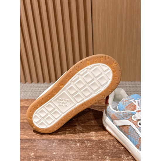 LV Trainer Sneaker