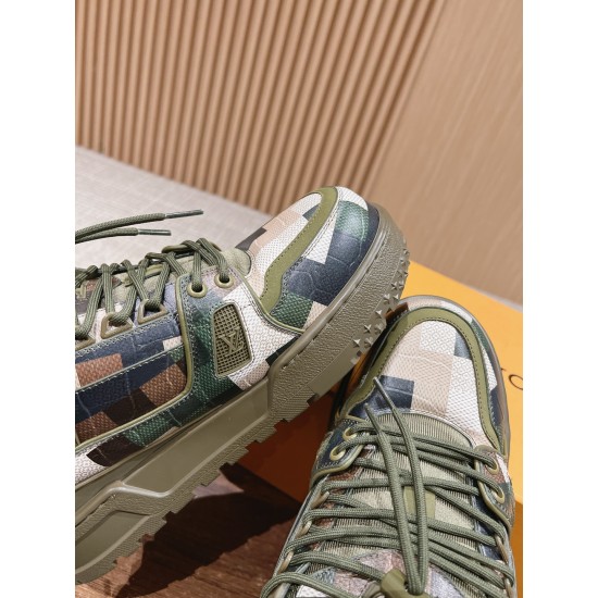LV Trainer Sneaker