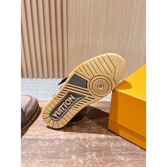 LV Trainer Sneaker