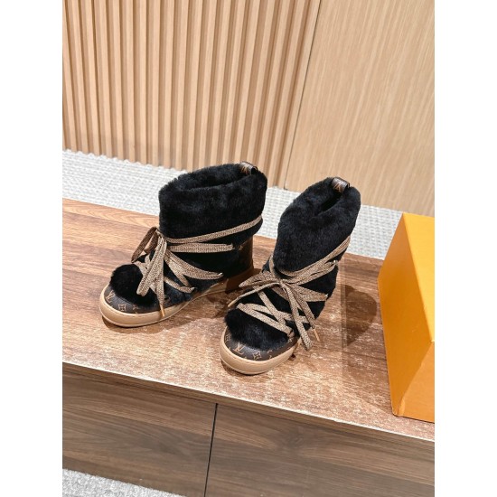 Louis Vuitton Boots