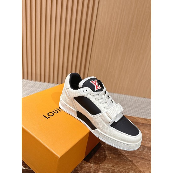 LV Trainer Sneaker