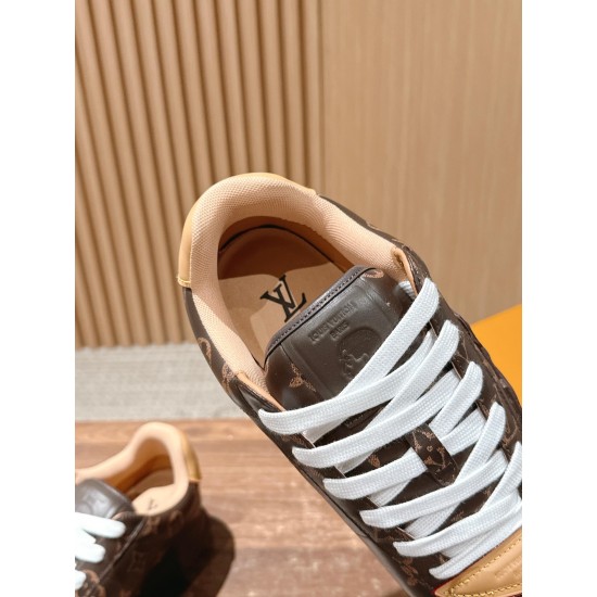 LV Trainer Sneaker