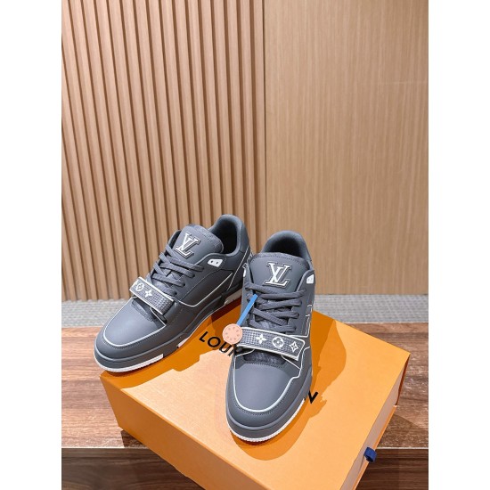 LV Trainer Sneaker