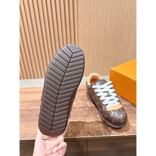 LV Trainer Sneaker