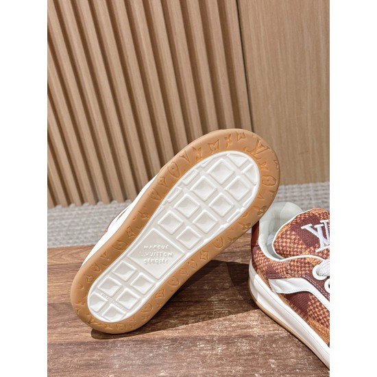 LV Trainer Sneaker