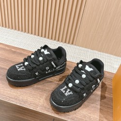 LV Trainer Sneaker