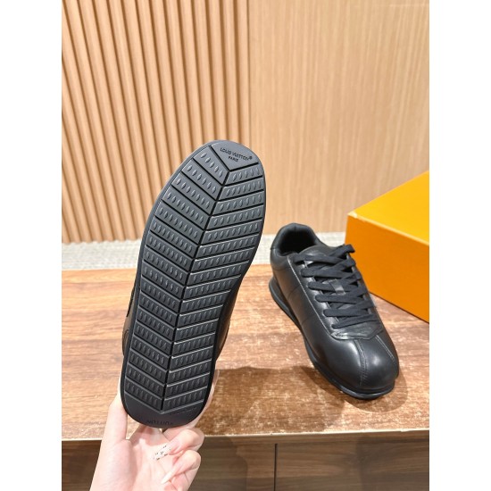 LV Trainer Sneaker