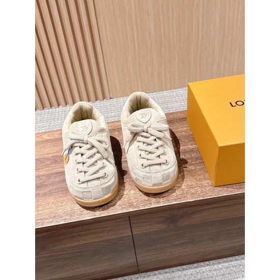 LV Trainer Sneaker
