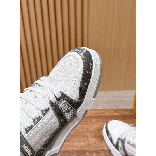 LV Trainer Sneaker