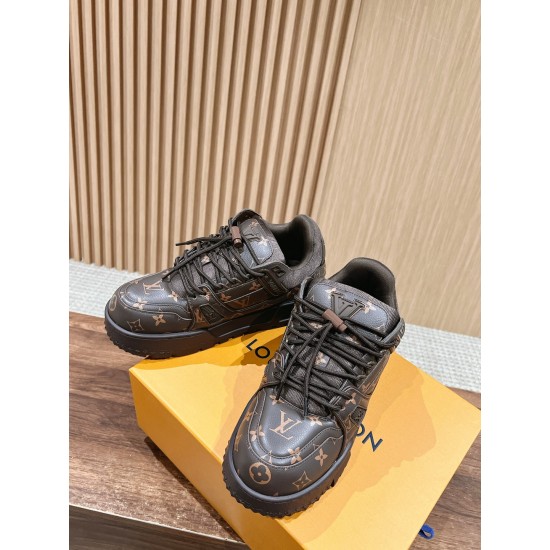LV Trainer Sneaker