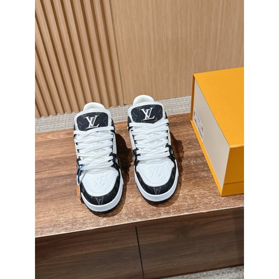 LV Trainer Sneaker