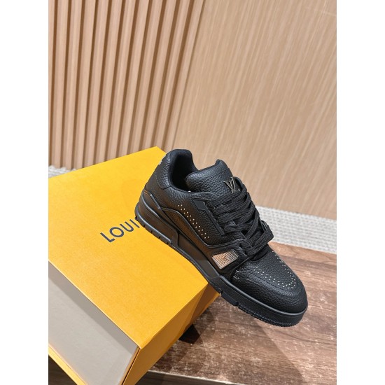 LV Trainer Sneaker