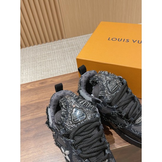 LV Trainer Sneaker