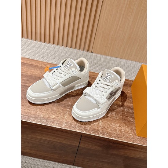 LV Trainer Sneaker