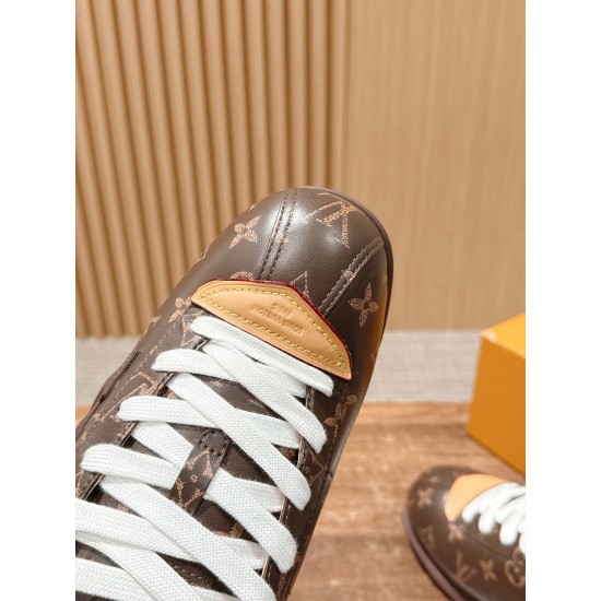 LV Trainer Sneaker