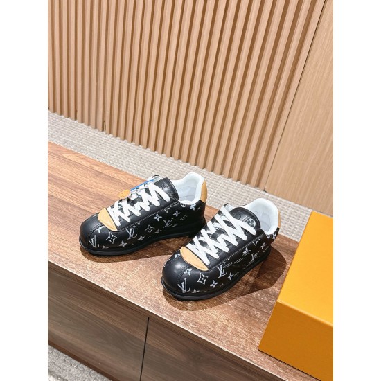LV Trainer Sneaker