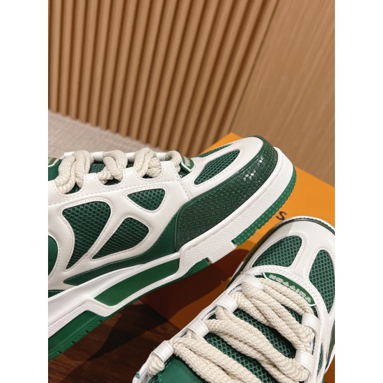 LV Trainer Sneaker