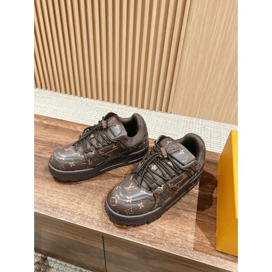 LV Trainer Sneaker