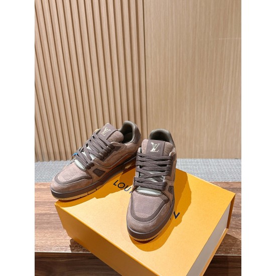 LV Trainer Sneaker