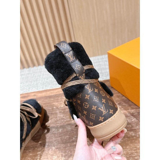 Louis Vuitton Boots