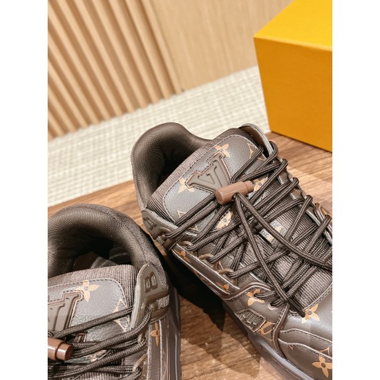 LV Trainer Sneaker