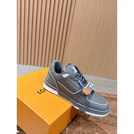 LV Trainer Sneaker