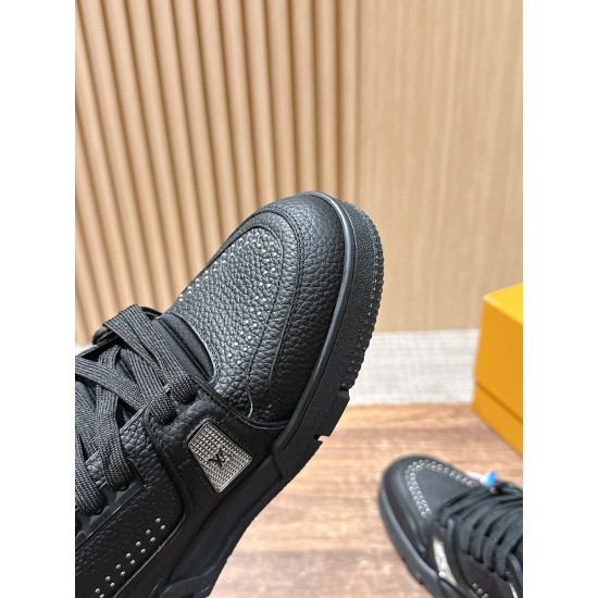 LV Trainer Sneaker