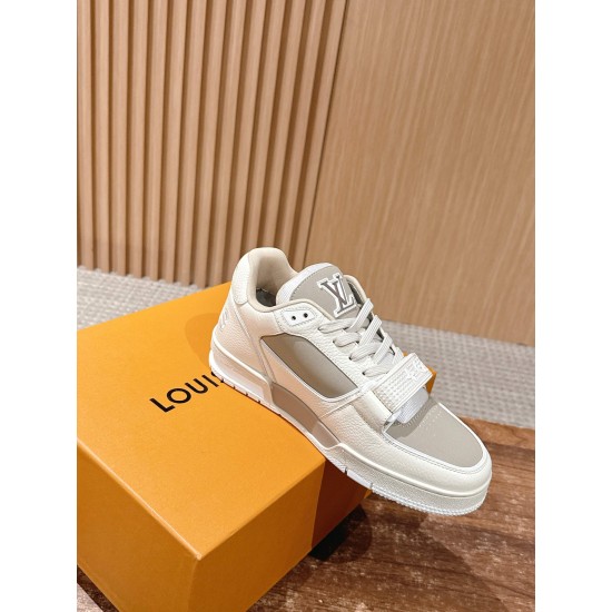 LV Trainer Sneaker